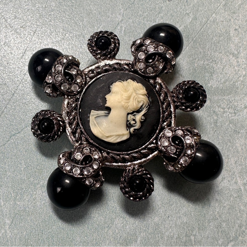 RJ Graziano Black and Silver Cameo Brooch